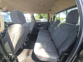 2019 Ram 1500 Tradesman Crew Cab Short Bed – miniatura 13