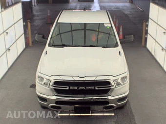 2019 Ram 1500 Tradesman Extended Cab Medium Bed - miniatura 2