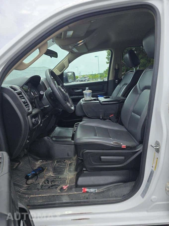 2019 Ram 1500 Tradesman Extended Cab Medium Bed - miniatura 3