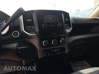 2019 Ram 2500 Big Horn Crew Cab Long Bed - miniatura 10