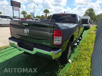 2019 Ram 2500 Big Horn Crew Cab Long Bed - miniatura 3