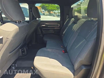 2019 Ram 2500 Big Horn Crew Cab Medium Bed - miniatura 13