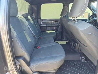 2019 Ram 2500 Big Horn Crew Cab Medium Bed - miniatura 16