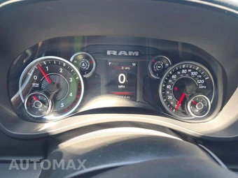 2019 Ram 2500 Big Horn Crew Cab Medium Bed - miniatura 9