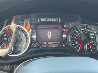 2019 Ram 2500 Big Horn Crew Cab Medium Bed - miniatura 12