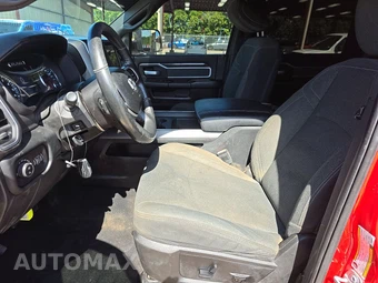 2019 Ram 2500 Big Horn Crew Cab Medium Bed - miniatura 7