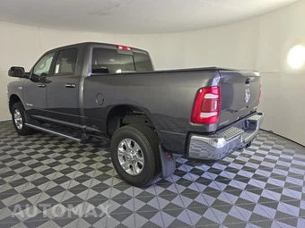 2019 Ram 2500 Big Horn Crew Cab Medium Bed - miniatura 6
