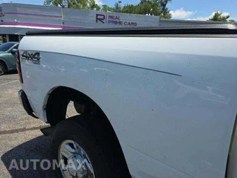 2019 Ram 2500 Big Horn Crew Cab Medium Bed – miniatura 30