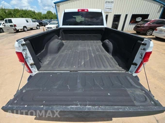 2019 Ram 2500 Big Horn Crew Cab Medium Bed - miniatura 11