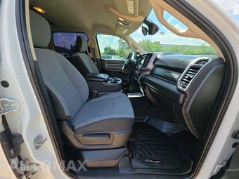 2019 Ram 2500 Big Horn Crew Cab Medium Bed - miniatura 15