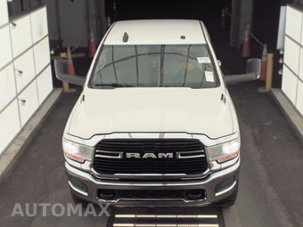 2019 Ram 2500 Big Horn Crew Cab Medium Bed - miniatura 2