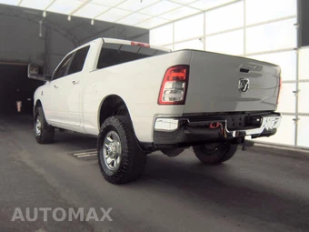 2019 Ram 2500 Big Horn Crew Cab Medium Bed - miniatura 6