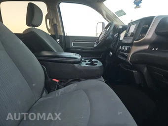 2019 Ram 2500 Big Horn Crew Cab Medium Bed - miniatura 8