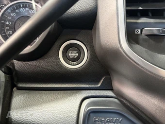2019 Ram 2500 Big Horn Extended Crew Cab Medium Bed – miniatura 15