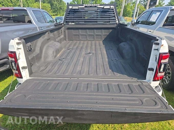 2019 Ram 2500 Laramie Crew Cab Long Bed - miniatura 14