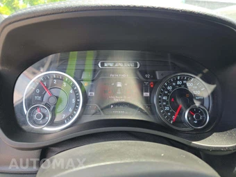 2019 Ram 2500 Laramie Crew Cab Medium Bed - miniatura 6