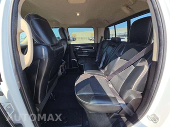 2019 Ram 2500 Laramie Crew Cab Medium Bed – miniatura 10