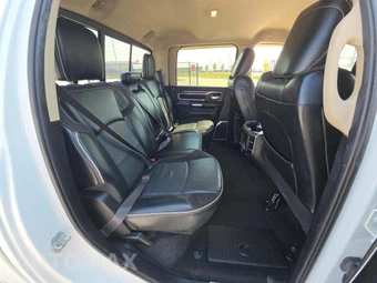 2019 Ram 2500 Laramie Crew Cab Medium Bed – miniatura 13
