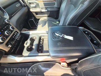 2019 Ram 2500 Laramie Crew Cab Medium Bed – miniatura 5