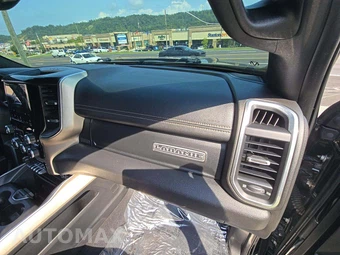 2019 Ram 2500 Laramie Crew Cab Medium Bed - miniatura 18