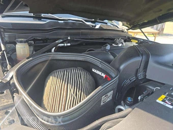 2019 Ram 2500 Laramie Crew Cab Medium Bed - miniatura 32