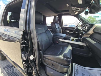 2019 Ram 2500 Laramie Crew Cab Medium Bed - miniatura 18