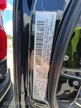2019 Ram 2500 Laramie Crew Cab Medium Bed - miniatura 5