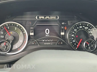 2019 Ram 2500 Laramie Crew Cab Medium Bed - miniatura 12