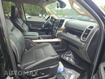 2019 Ram 2500 Laramie Crew Cab Medium Bed - miniatura 8