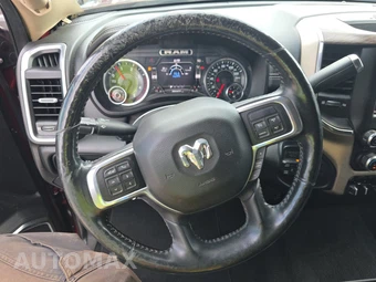 2019 Ram 2500 Laramie Crew Cab Medium Bed - miniatura 10