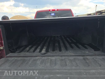 2019 Ram 2500 Laramie Crew Cab Medium Bed - miniatura 16