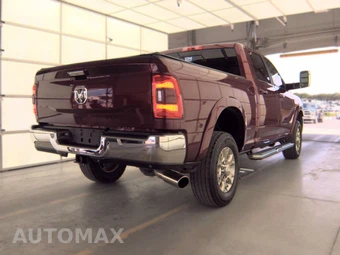 2019 Ram 2500 Laramie Crew Cab Medium Bed - miniatura 4