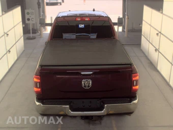 2019 Ram 2500 Laramie Crew Cab Medium Bed - miniatura 5