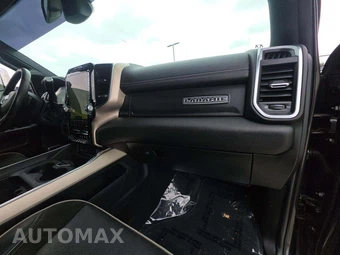 2019 Ram 2500 Laramie Crew Cab Medium Bed - miniatura 16