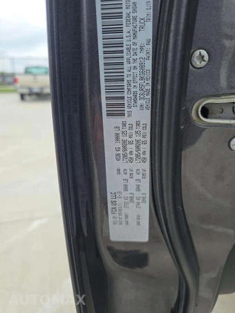 2019 Ram 2500 Laramie Crew Cab Medium Bed - miniatura 2