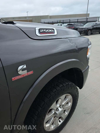 2019 Ram 2500 Laramie Crew Cab Medium Bed - miniatura 25