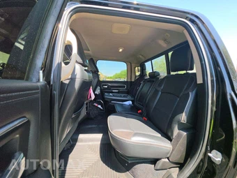 2019 Ram 2500 Laramie Crew Cab Medium Bed - miniatura 13
