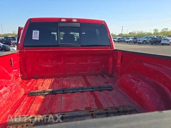 2019 Ram 2500 Laramie Crew Cab Medium Bed - miniatura 16