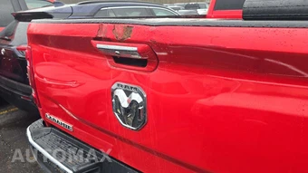 2019 Ram 2500 Laramie Crew Cab Medium Bed - miniatura 31