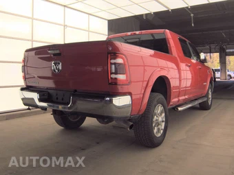2019 Ram 2500 Laramie Crew Cab Medium Bed - miniatura 4