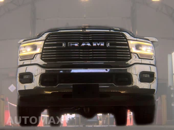 2019 Ram 2500 Laramie Extended Crew Cab Medium Bed - miniatura 3