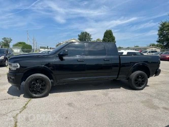 2019 Ram 2500 Laramie Extended Crew Cab Medium Bed - miniatura 6