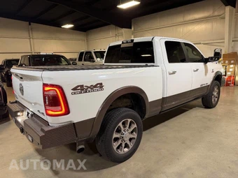2019 Ram 2500 Laramie Longhorn Crew Cab Medium Bed - miniatura 11