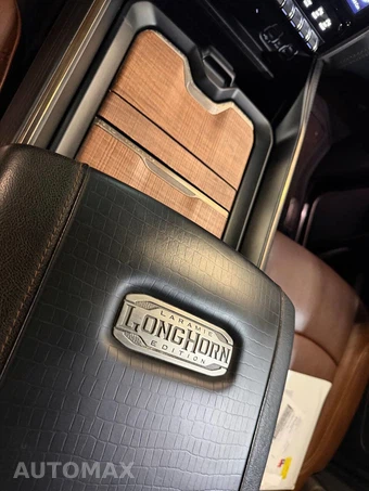 2019 Ram 2500 Laramie Longhorn Crew Cab Medium Bed - miniatura 27