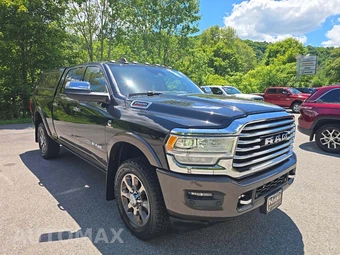 2019 Ram 2500 Laramie Longhorn Crew Cab Medium Bed – miniatura 4