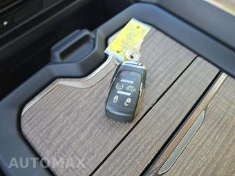 2019 Ram 2500 Laramie Longhorn Crew Cab Medium Bed – miniatura 8