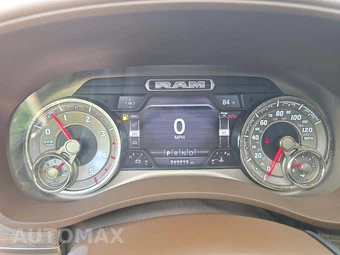 2019 Ram 2500 Laramie Longhorn Crew Cab Medium Bed – miniatura 9