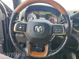 2019 Ram 2500 Laramie Longhorn Crew Cab Medium Bed - miniatura 10