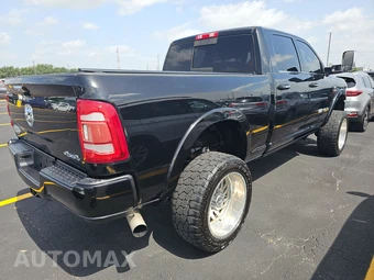 2019 Ram 2500 Laramie Longhorn Crew Cab Medium Bed - miniatura 4
