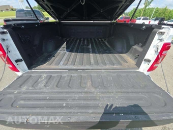 2019 Ram 2500 Limited Crew Cab Medium Bed – miniatura 14